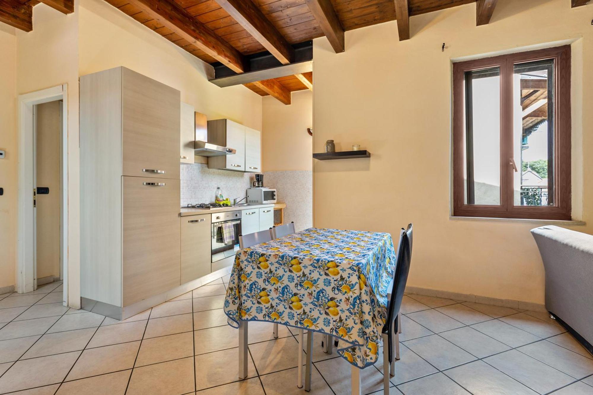 House Fh * Verona
